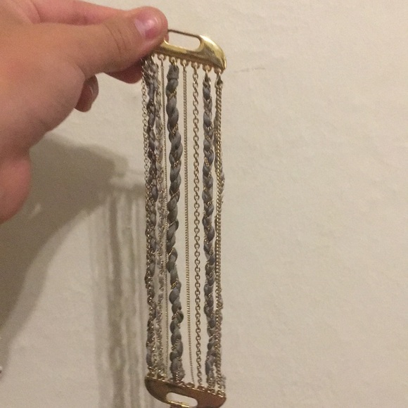 A Teared Chic Metal Bracelet - Picture 3 of 3